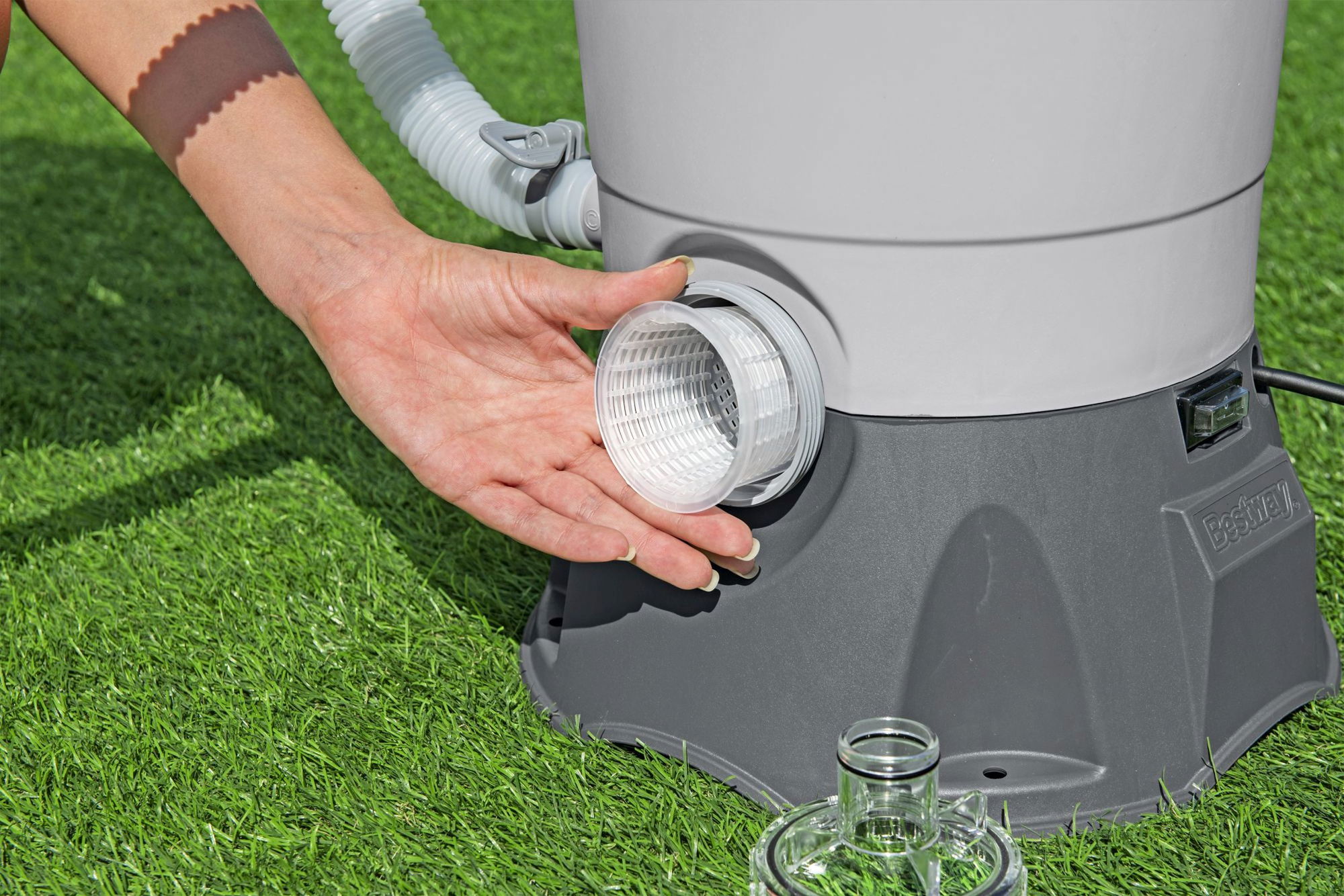 Bestway Sandfilteranlage 3.596 lh 85 W für Pools 1.100–16.600 l Bestway Sandfilteranlage 3.596 lh 85 W für Pools 1.100–16.600 l