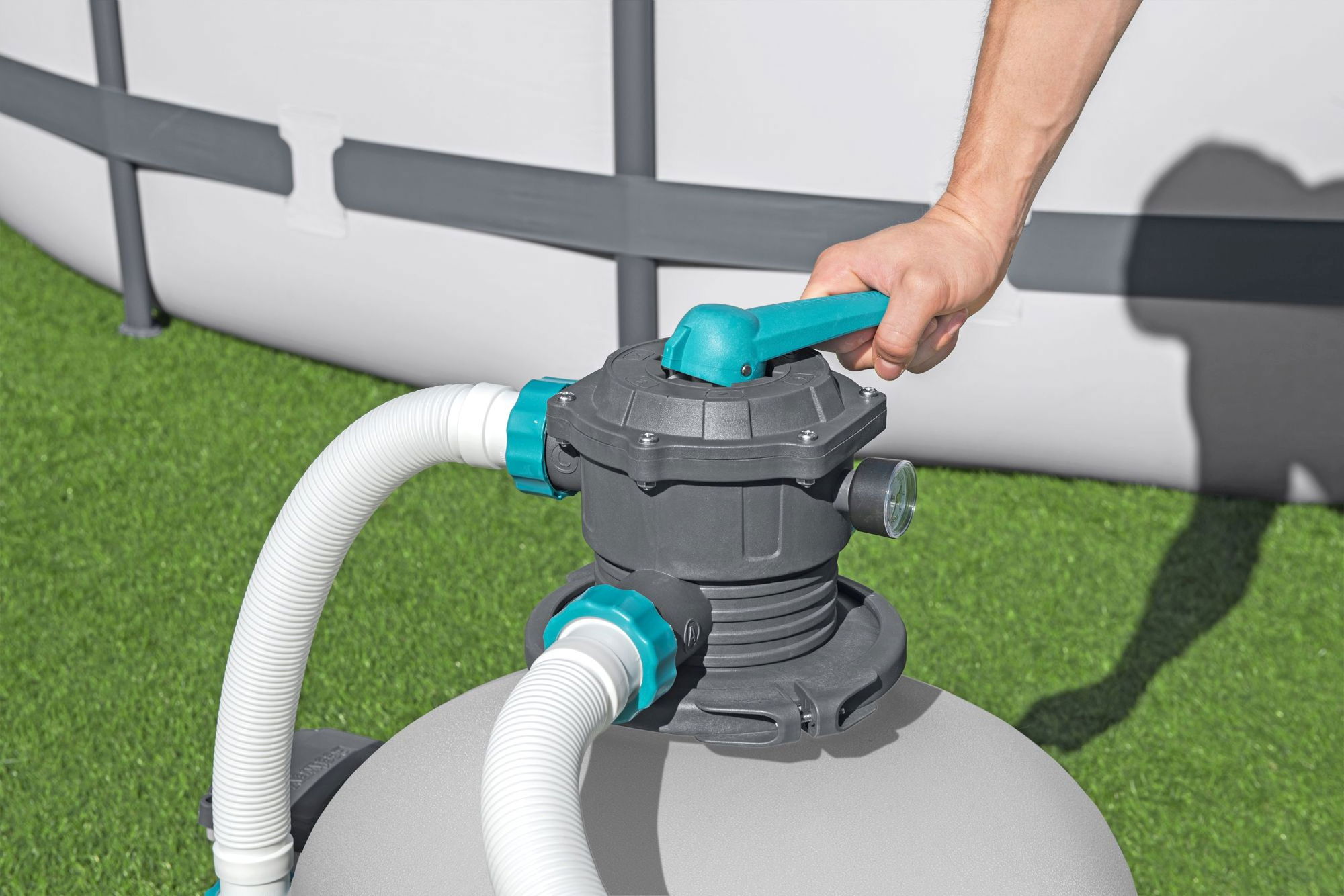 Sandfilteranlage mit Zeitschaltuhr 11.355 lh für große Pools Sandfilteranlage mit Zeitschaltuhr 11.355 lh für große Pools