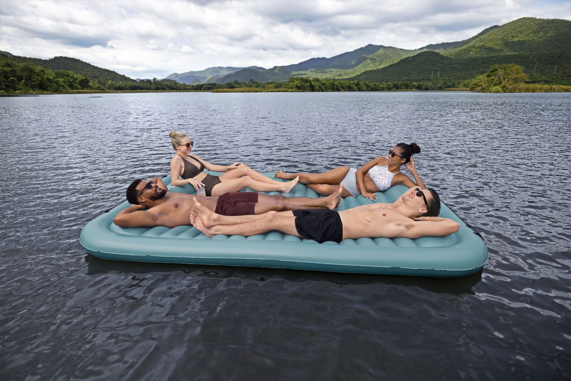 Bestway Hydro Force Plattform Sun Soaker 290 x 191 cm, 4 Personen